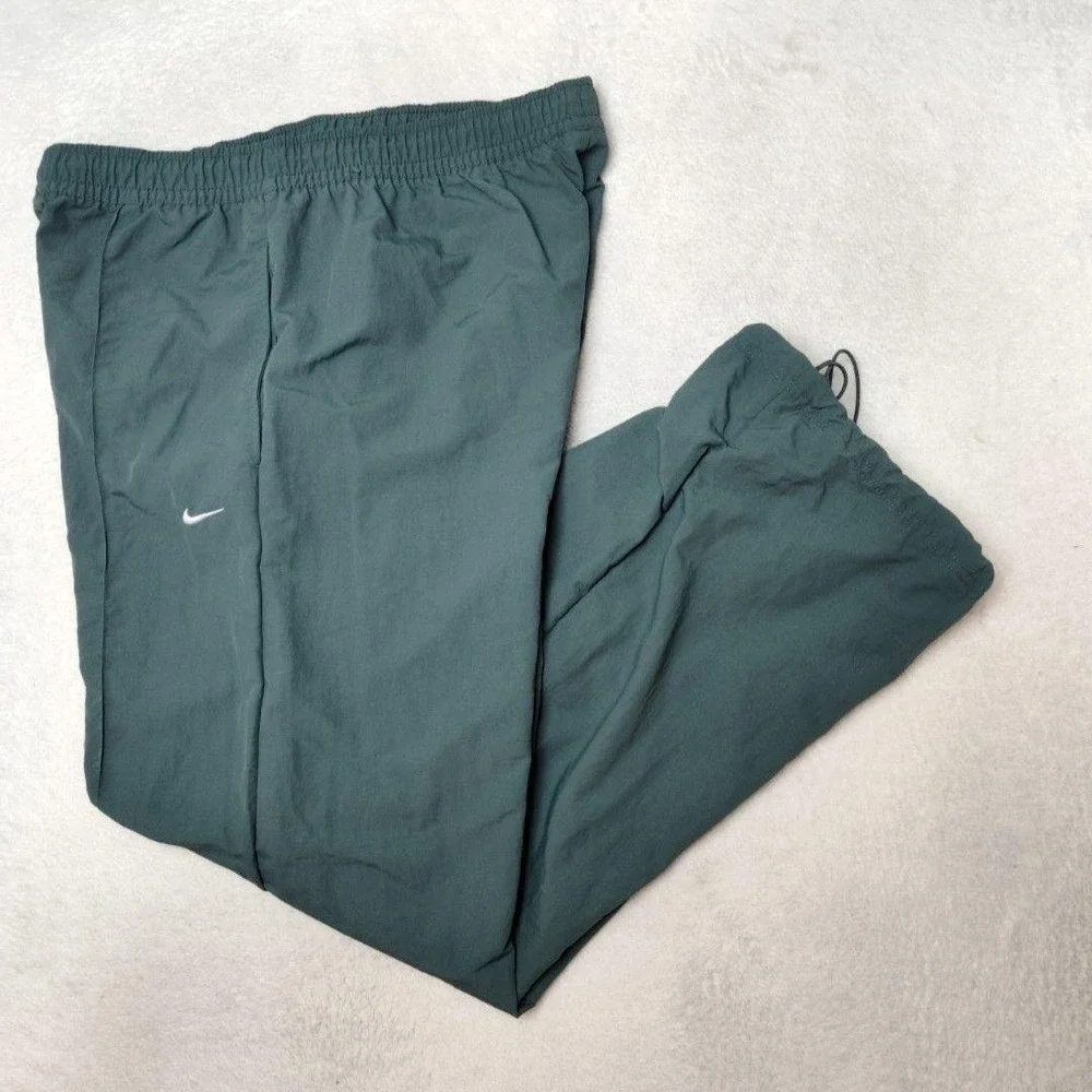 Nike Jogger Pants Womens L Green Sports Everything Nylon Jogger Pockets FQ3588